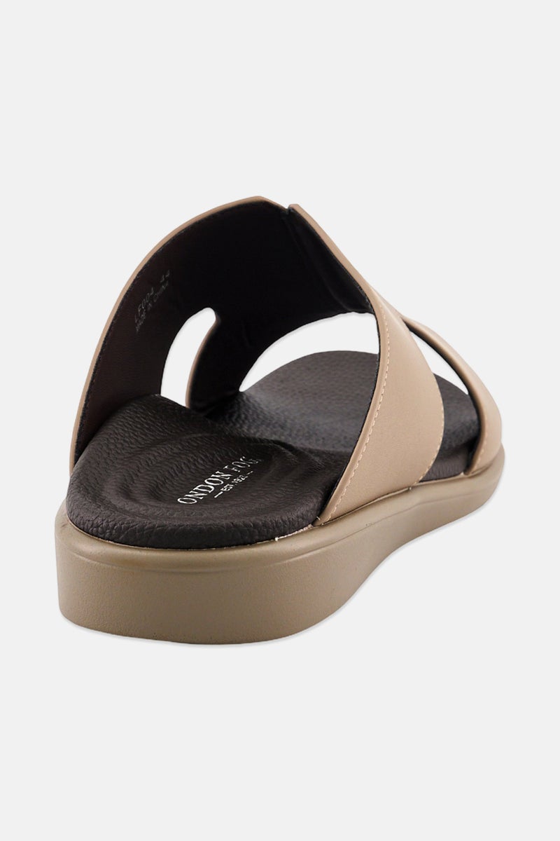 London Fog Men Slip On Arabic Sandals, Tan - Image 3